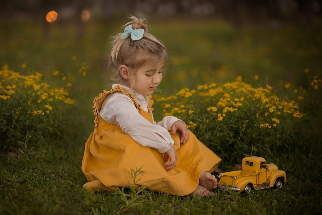 5 Kreative DIY-Spielideen für Kleinkinder: Fördere die Motorik Deines Kindes mit Spaß und Spiel