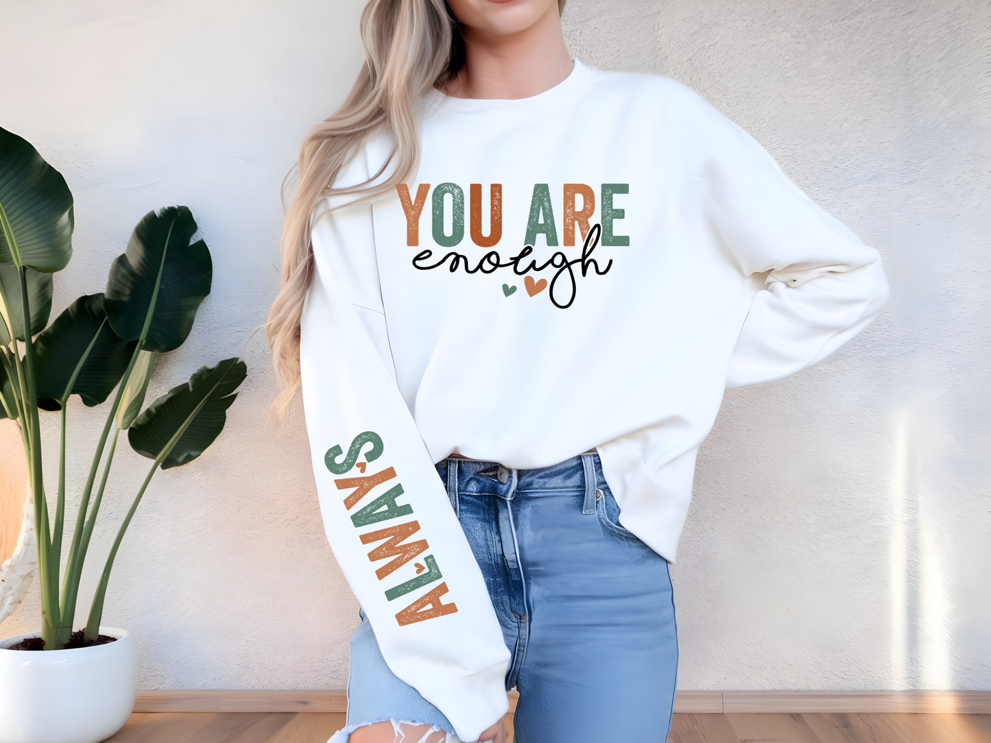 Trag die Botschaft "You are Enough – Always" mit Stolz! Dieser Pullover ist kuschelig, motivierend und perfekt für dich oder als Geschenk.