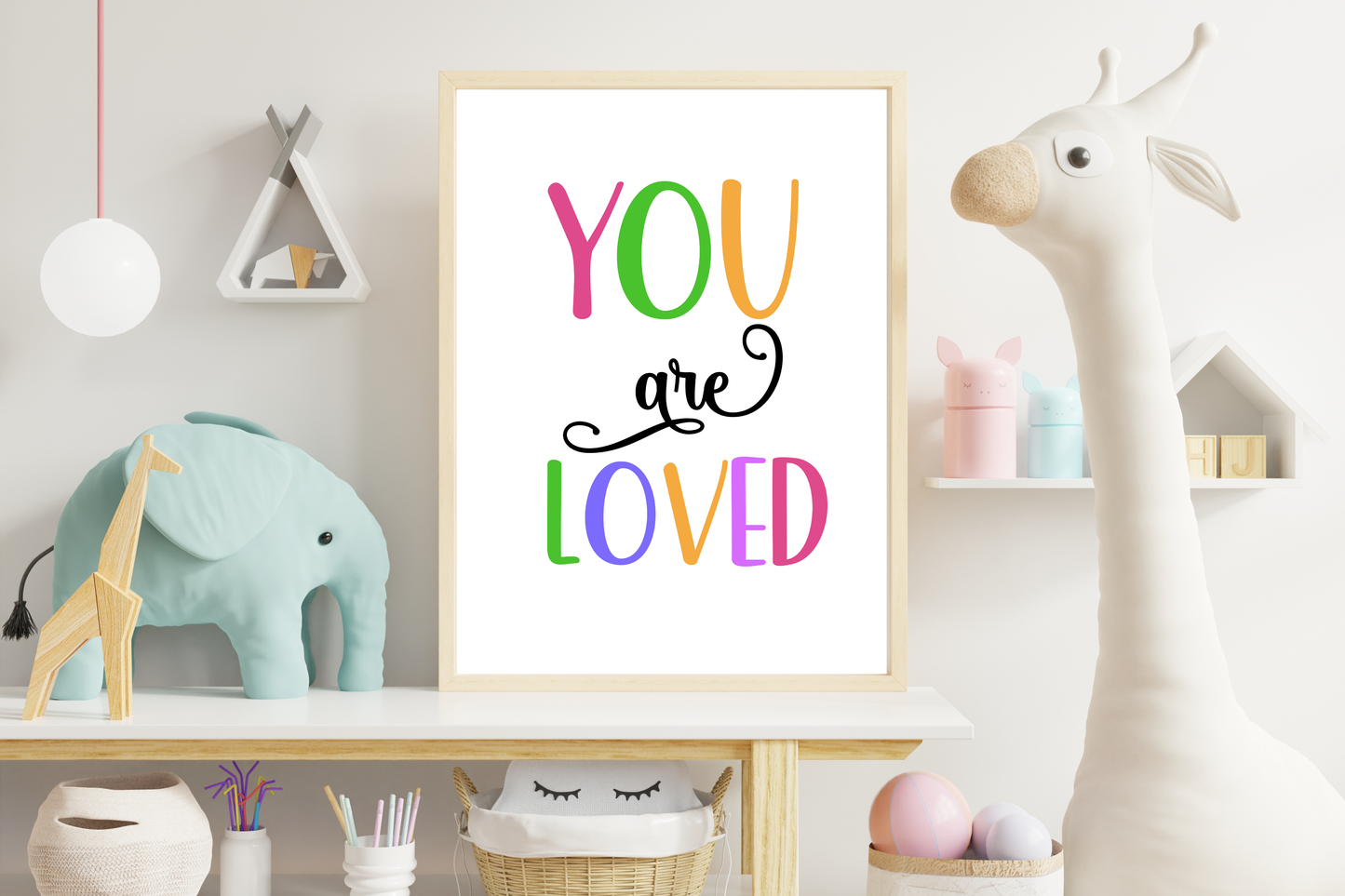 Affirmation Poster Kinder – You Are Loved Spruch – Positive Kinderzimmer Deko – Selbstbewusstsein stärken – Digital Download Wandbild A4